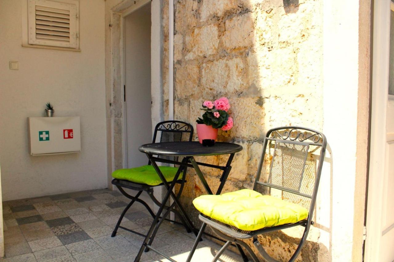 Korzo Rooms&Apartments Vis Zewnętrze zdjęcie