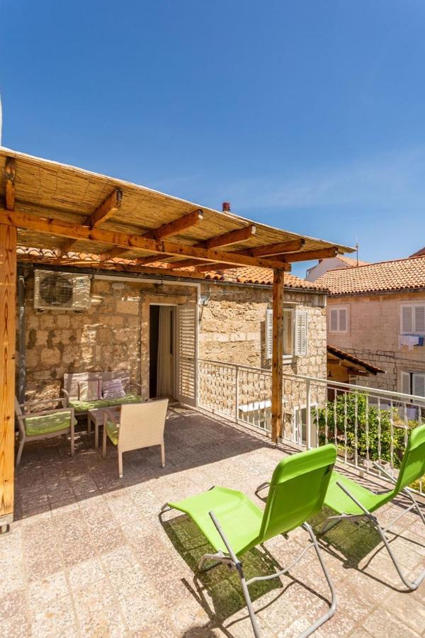 Korzo Rooms&Apartments Vis Zewnętrze zdjęcie