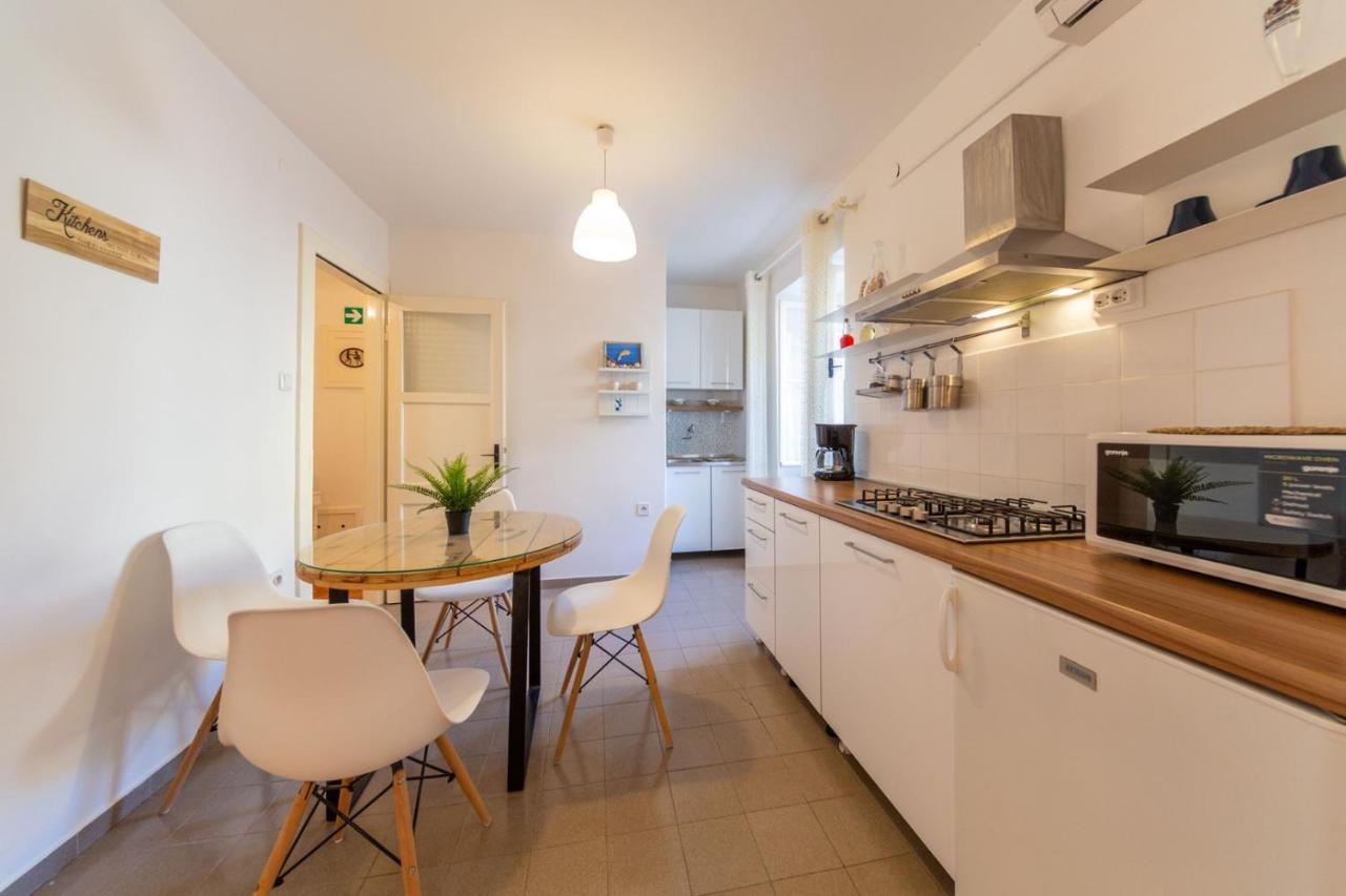 Korzo Rooms&Apartments Vis Zewnętrze zdjęcie
